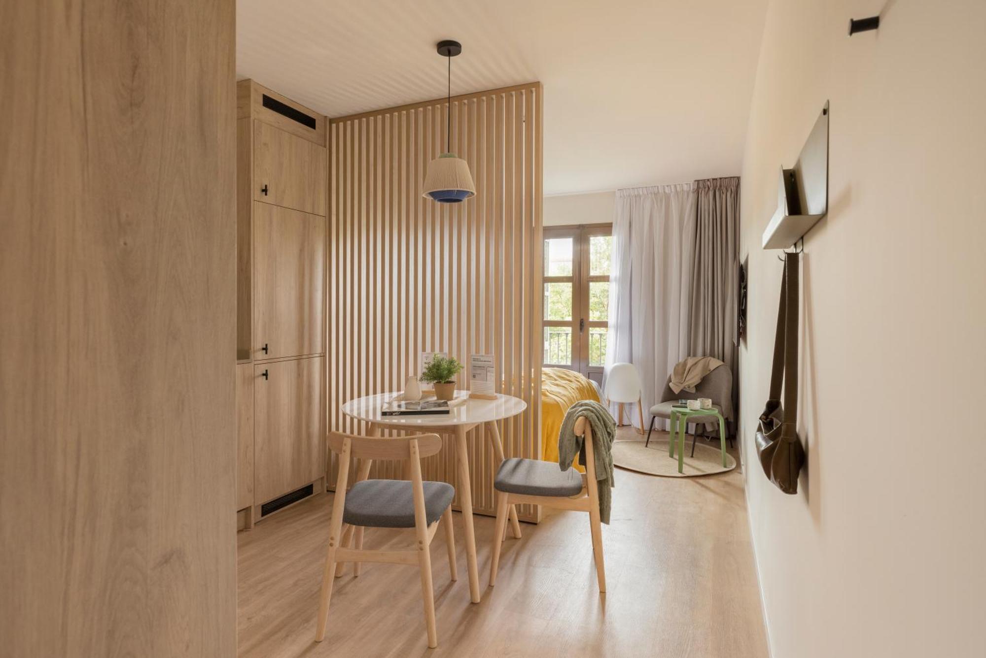 Studio with Balcony,1590337499:JPEG
